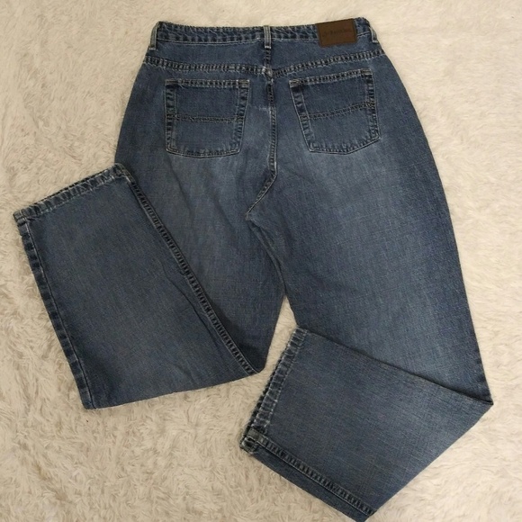 ST. John's Bay Relaxed Fit Vintage Blue Medium Wash High Rise Straight Leg Jean - Picture 4 of 8